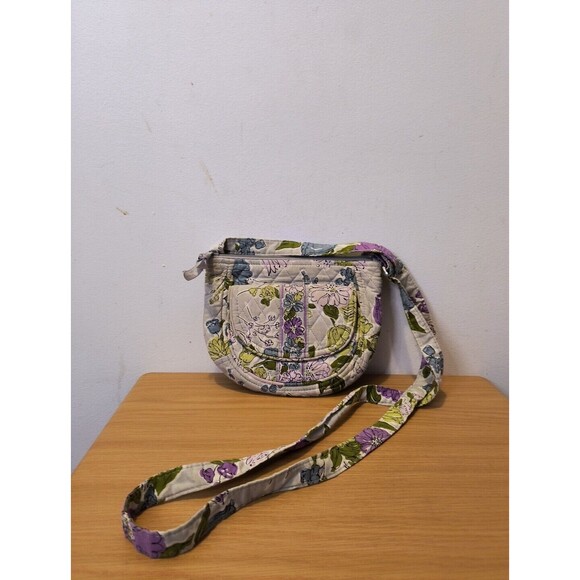 Vera Bradley (1) Purse (2) Wallets (1) CD Carrier (1) Makeup Bag Lot of 5 - Picture 2 of 16